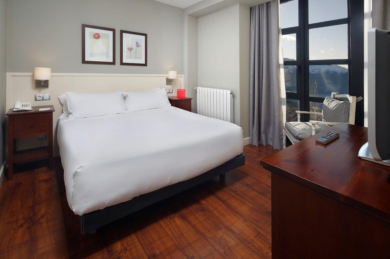 Hg Cerler Hotel Bagian luar foto