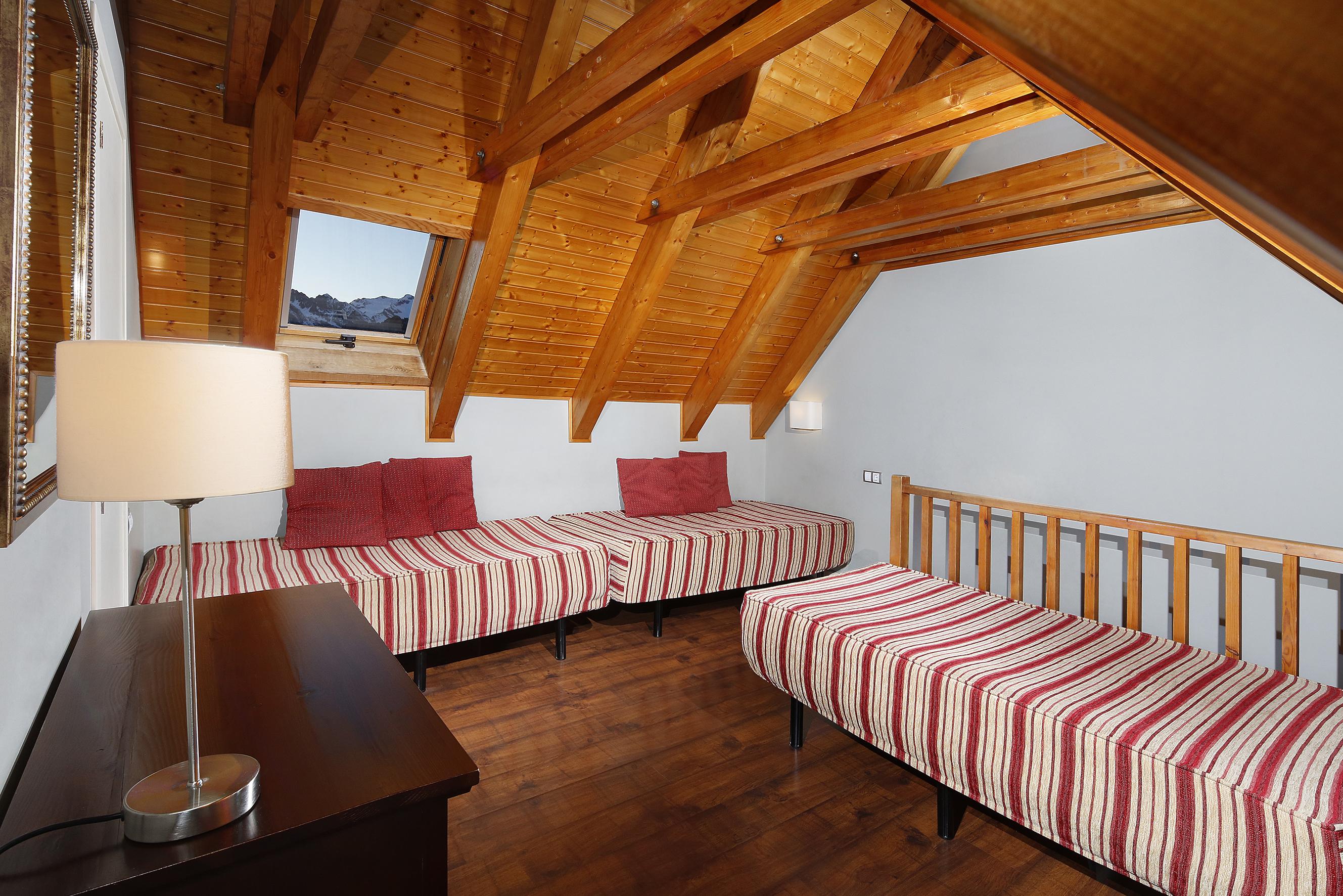 Hg Cerler Hotel Bagian luar foto