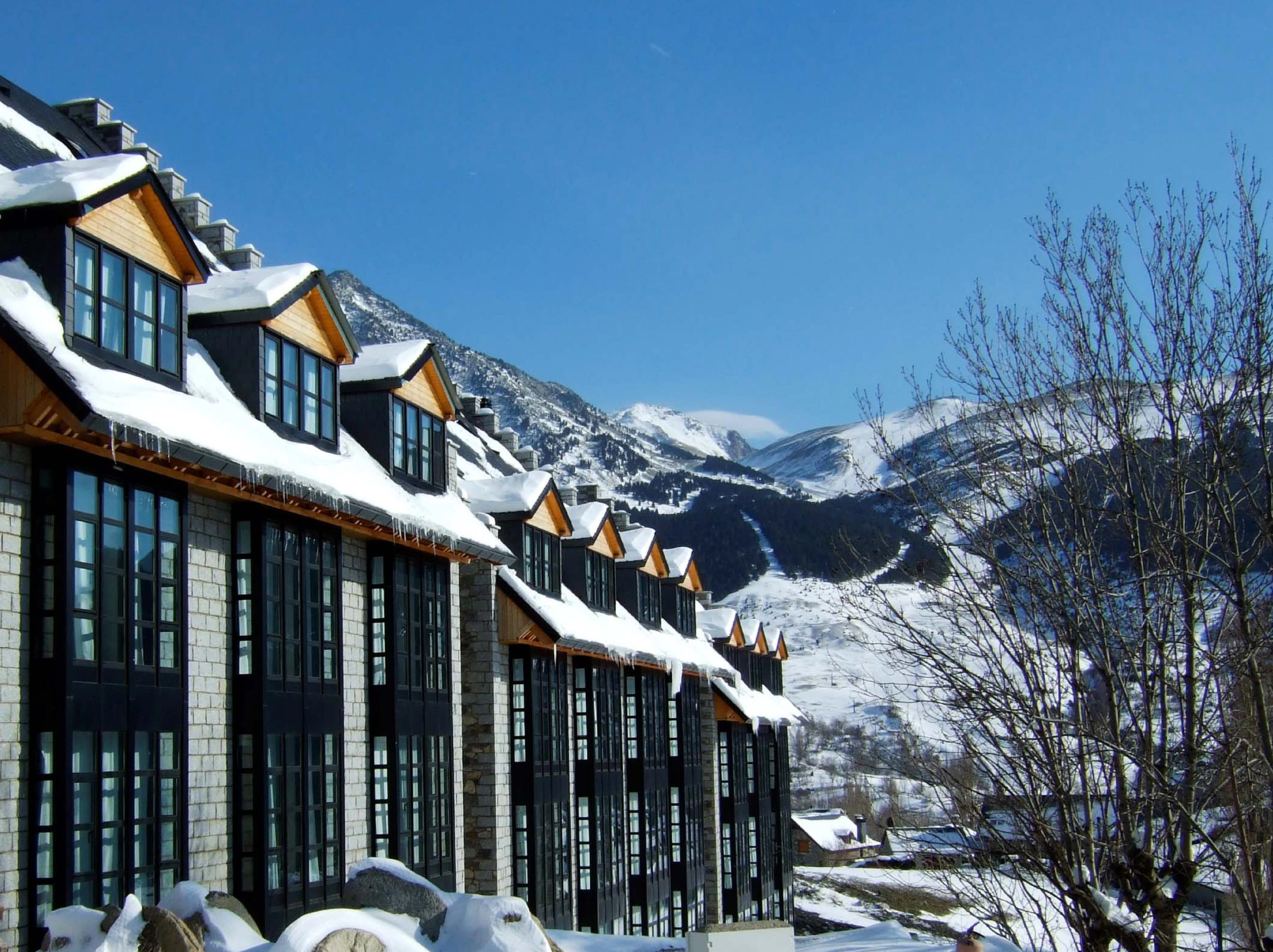 Hg Cerler Hotel Bagian luar foto