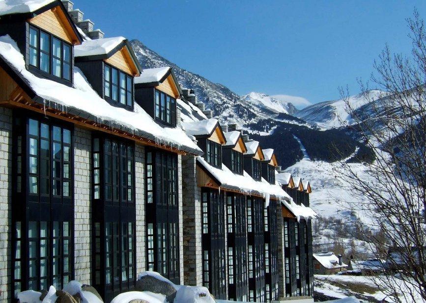 Hg Cerler Hotel Bagian luar foto