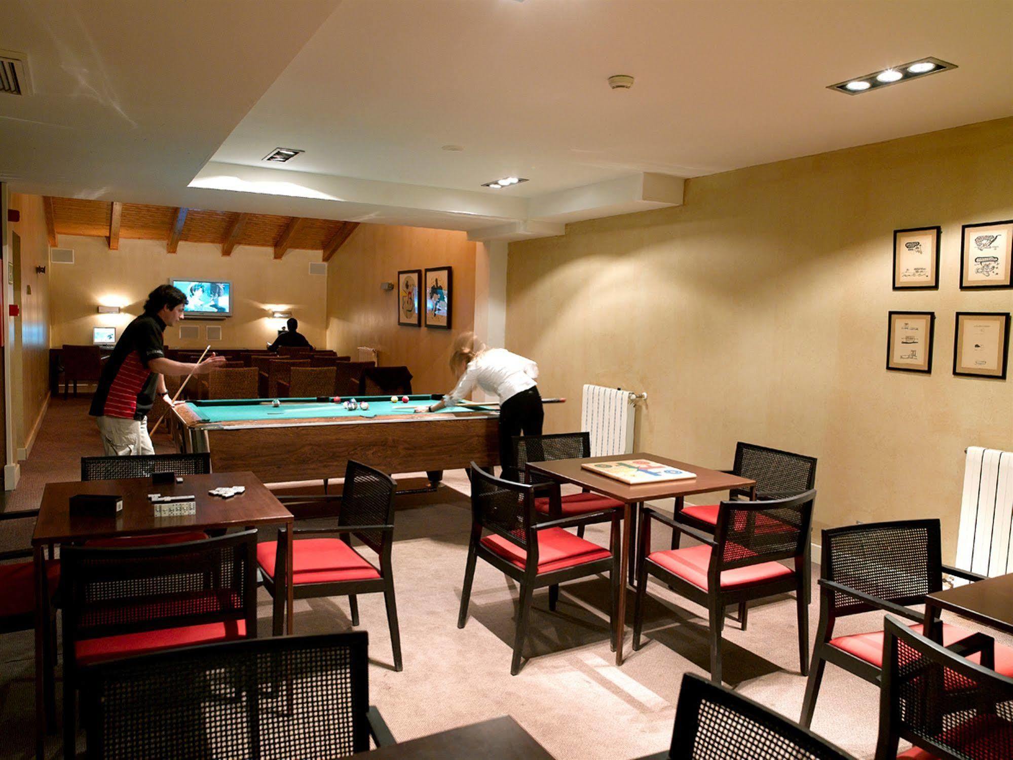 Hg Cerler Hotel Bagian luar foto