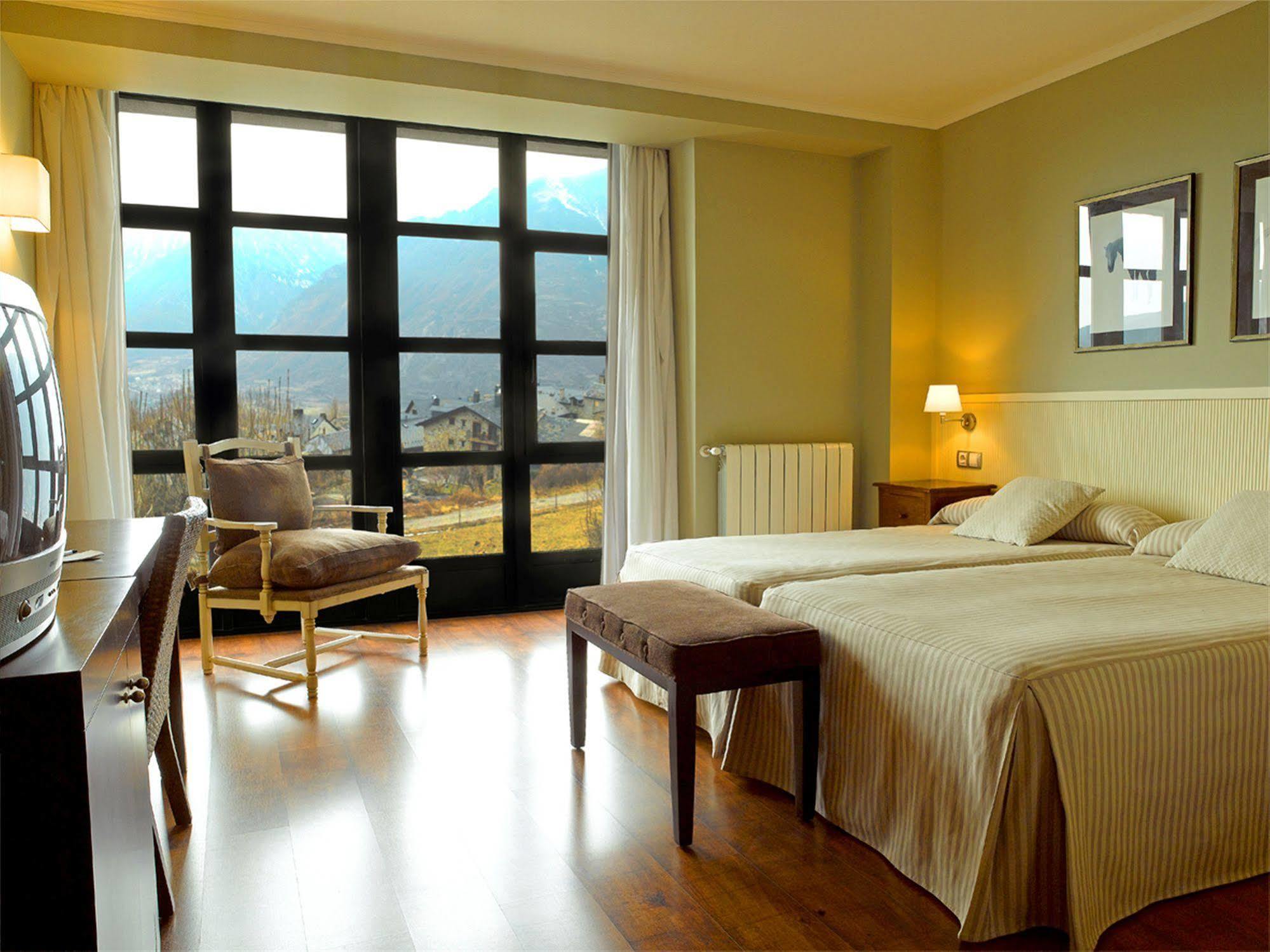 Hg Cerler Hotel Bagian luar foto